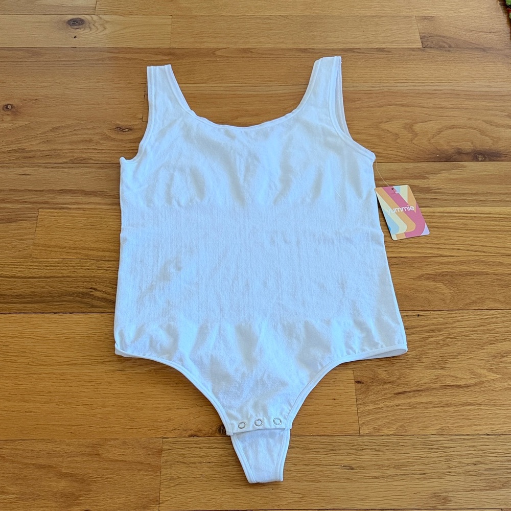 NWT Yummie Ruby Scoop Neck Bodysuit L/XL Shapewear